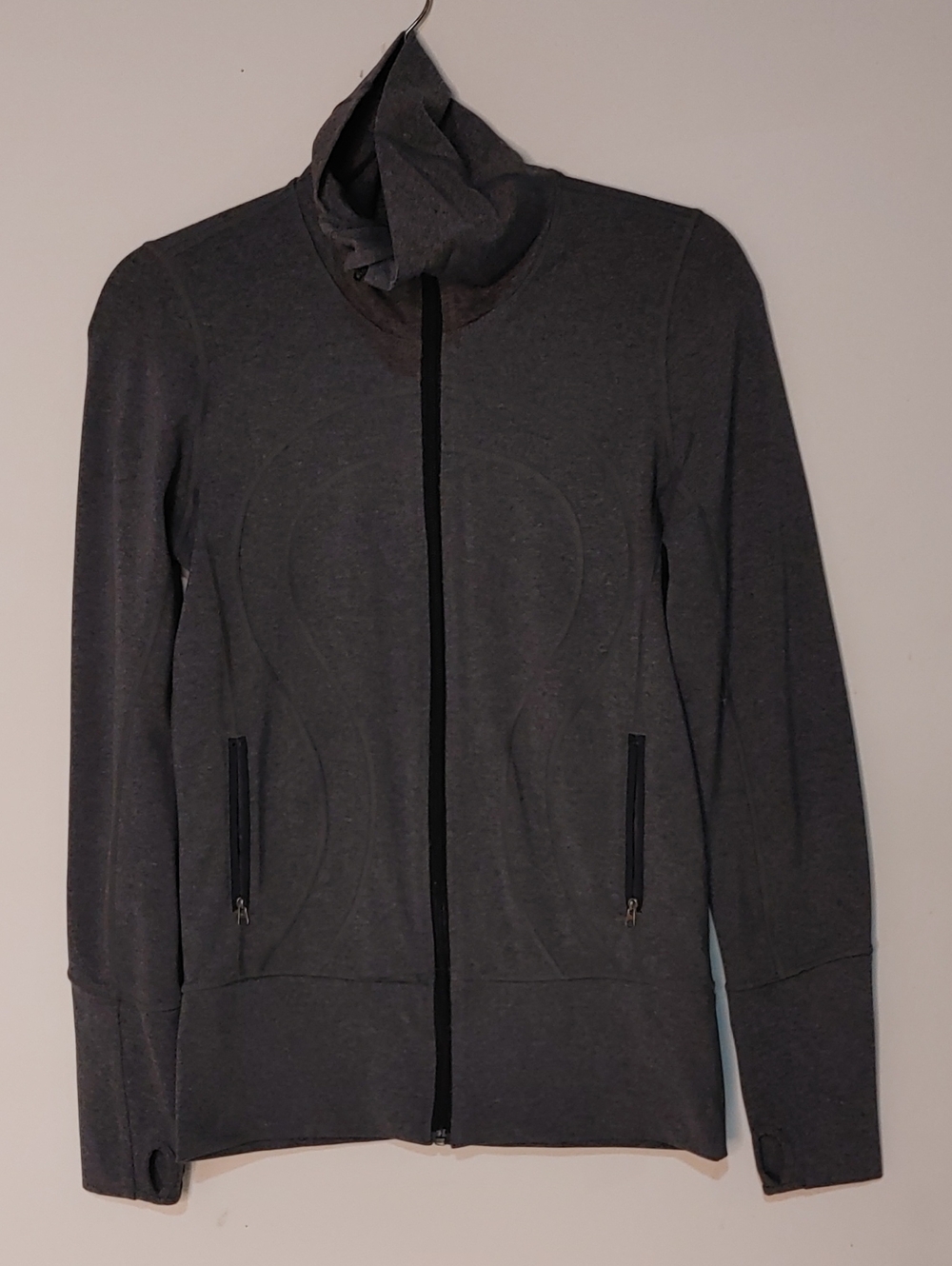 Lululemon Form Fitting‎ Women's Charcoal Gray Zip-Up Jacket